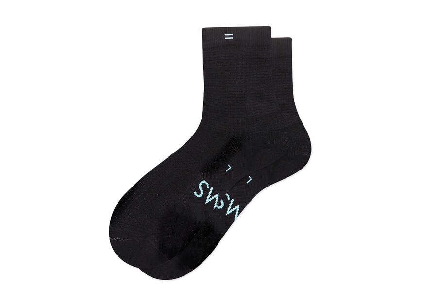Quarter Crew Socks Front View Opens in a modal