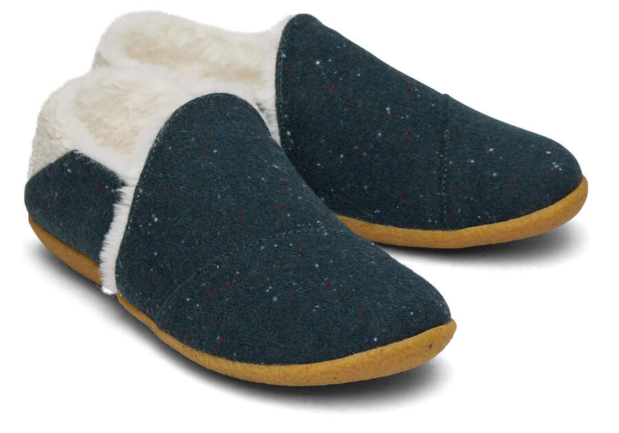 India Green Faux Fur Slipper Front View Opens in a modal